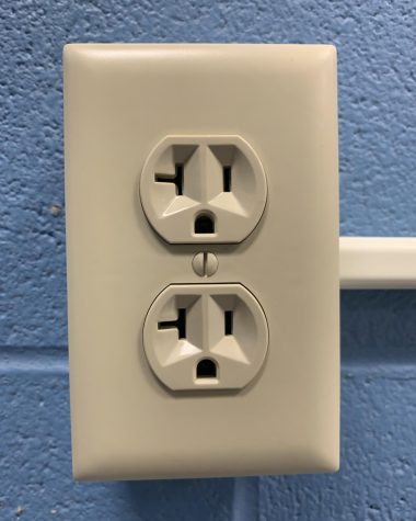 Outlet Update Electrifies Classrooms